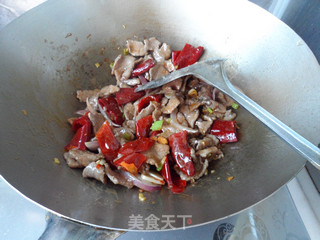 泡椒牛肉的做法步骤：7