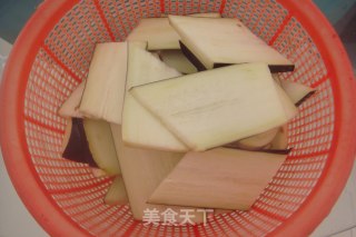 最普通的家常菜－－干煸茄子的做法步骤：3