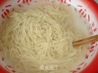 三丝凉面的做法步骤：6