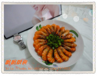 鲜嫩美味————葱爆明虾！的做法步骤：9