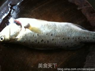 泰式檸檬魚的做法步骤：1