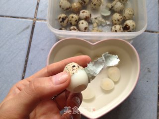 茄汁鹌鹑蛋的做法步骤：2