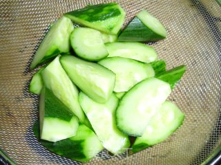 黄瓜啤酒鸭的做法步骤：2