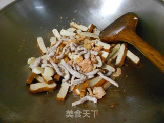 肉丝炒豆干的做法步骤：5