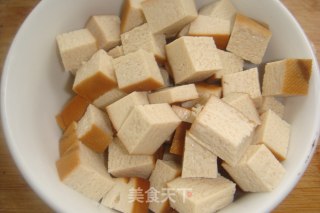 快手小炒-【翡翠香干杏鲍菇】的做法步骤：3