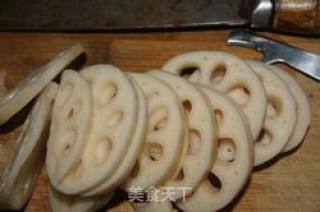 第一次做炸藕夹的做法步骤：1