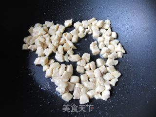 宫保鸡丁的做法步骤：5