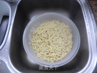 油葱干拌面的做法步骤：3