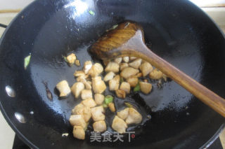 咖喱鸡肉土豆饭的做法步骤：3
