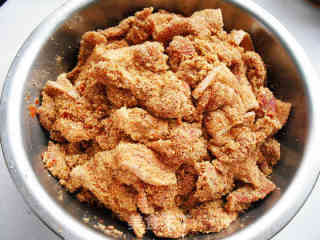 四川粉蒸肉——附美味蒸肉米粉做法的做法步骤：11