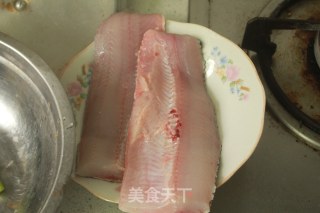 酸菜鱼的做法步骤：2