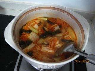 泡菜锅的做法步骤：6
