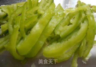 黄豆酱炒小白菜的做法步骤：3