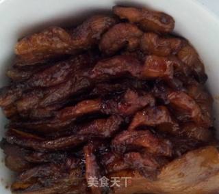 梅菜扣肉的做法步骤：11