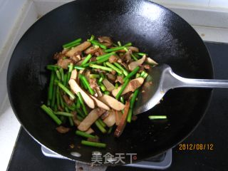 五花肉炒香干的做法步骤：4