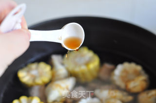 珐琅锅菜谱---玉米炖仔排的做法步骤：5