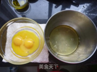 酸奶纸杯蛋糕的做法步骤：2