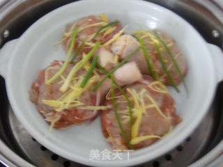 虾仁瓤鸡腿的做法步骤：6