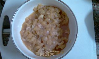 宫保鸡丁的做法步骤：1