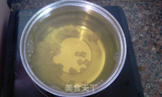 冰糖菊花雪梨水的做法步骤：9