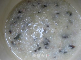 皮蛋瘦肉粥的做法步骤：5