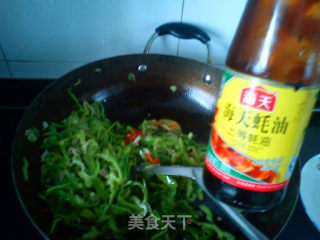 辣椒炒肉丝的做法步骤：5