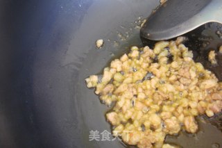 女儿的最爱----肉末炒南瓜的做法步骤：4