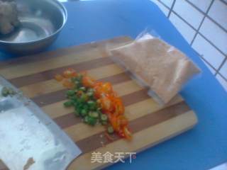 南瓜粉蒸排骨的做法步骤：3