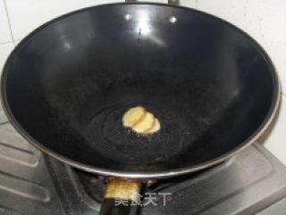 青椒炒鸭胗的做法步骤：3
