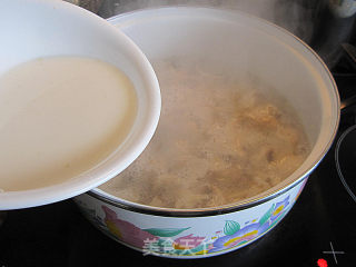 香菜牛肉蘑菇羹的做法步骤：7