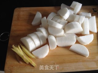 萝卜大骨汤的做法步骤：3