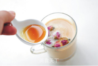 【玫瑰奶茶】自制放心甜蜜饮品的做法步骤：6