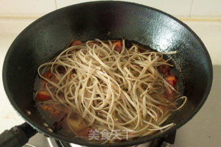 猪肉炖粉条的做法步骤：8