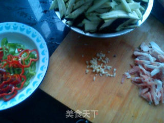香辣茄子的做法步骤：2
