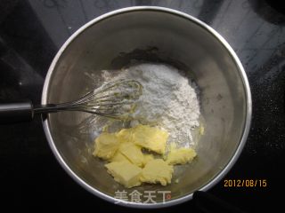 懒人必备，蛋白薄脆的做法步骤：2