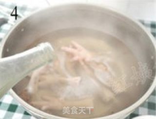绝味泡椒凤爪----简单做法的做法步骤：4