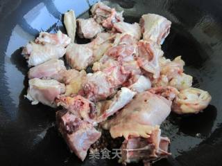 豆皮焖鸡的做法步骤：5