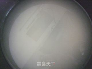 皮蛋瘦肉粥的做法步骤：2