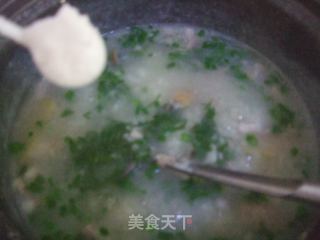 皮蛋瘦肉粥的做法步骤：10