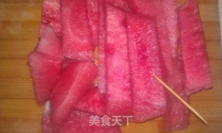 双色西瓜奶冻的做法步骤：2
