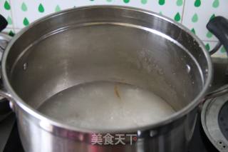 皮蛋瘦肉粥的做法步骤：4