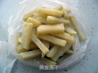 【炸薯条】偶尔解解馋！的做法步骤：4