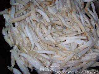 干煸黑椒杏鲍菇的做法步骤：3