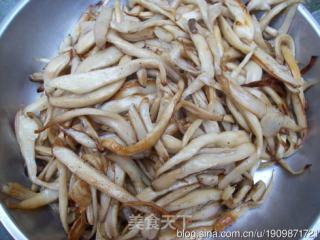 干煸黑椒杏鲍菇的做法步骤：11