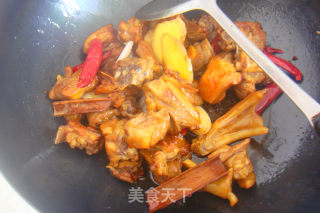 慰劳自己，享受美味-----红烧啤酒鸭的做法步骤：7