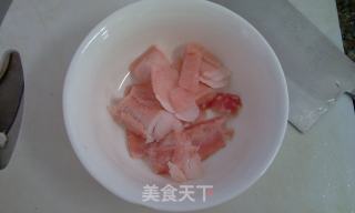 香菇肉片的做法步骤：1