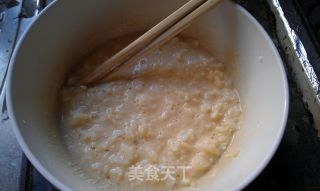 香煎米饭西多士的做法步骤：1