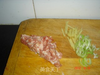 砂锅冬瓜汆丸子的做法步骤：3