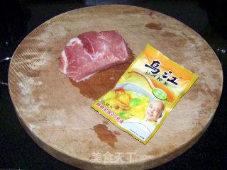 榨菜肉丝的做法步骤：1