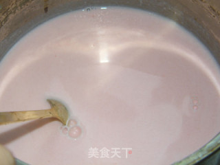 【番茄自制美食】美丽可爱的草莓卡通布丁的做法步骤：4